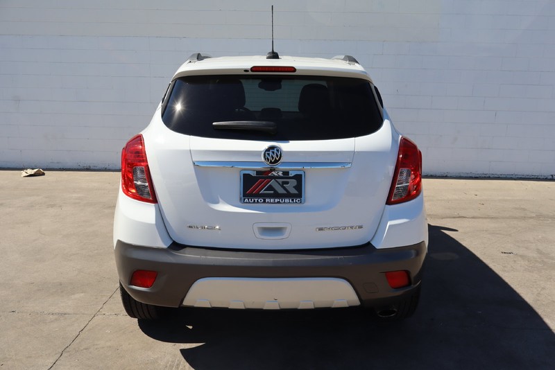 Buick Encore Vehicle Full-screen Gallery Image 06