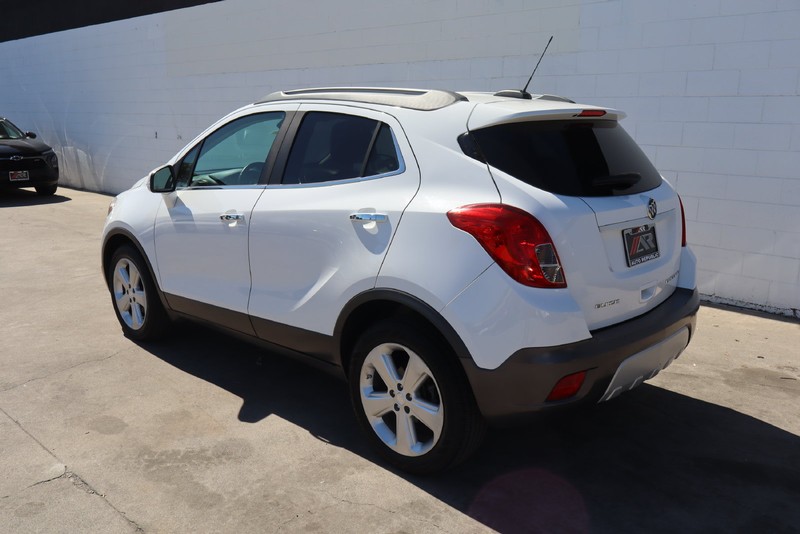 Buick Encore Vehicle Full-screen Gallery Image 09