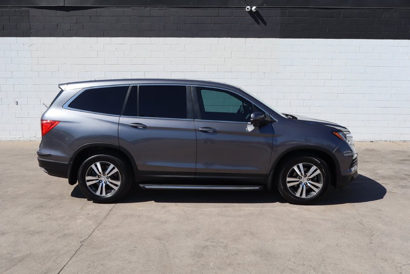 Honda Pilot Vehicle Full-screen Gallery Image 04