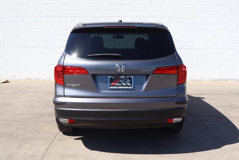 Honda Pilot Vehicle Full-screen Gallery Image 06