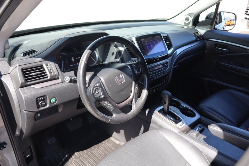 Honda Pilot Vehicle Full-screen Gallery Image 13