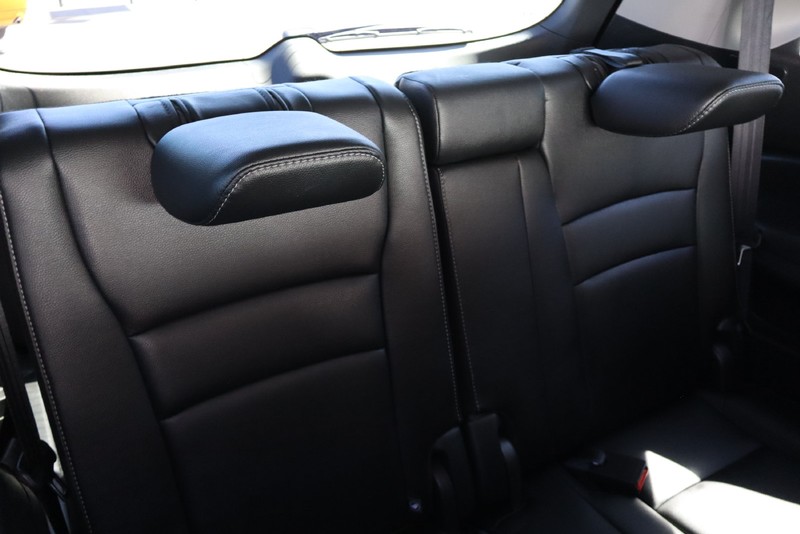Honda Pilot Vehicle Full-screen Gallery Image 19