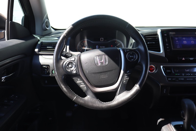 Honda Pilot Vehicle Full-screen Gallery Image 22