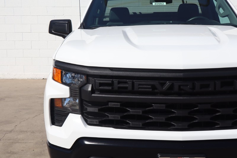 Chevrolet Silverado 1500 Vehicle Full-screen Gallery Image 04