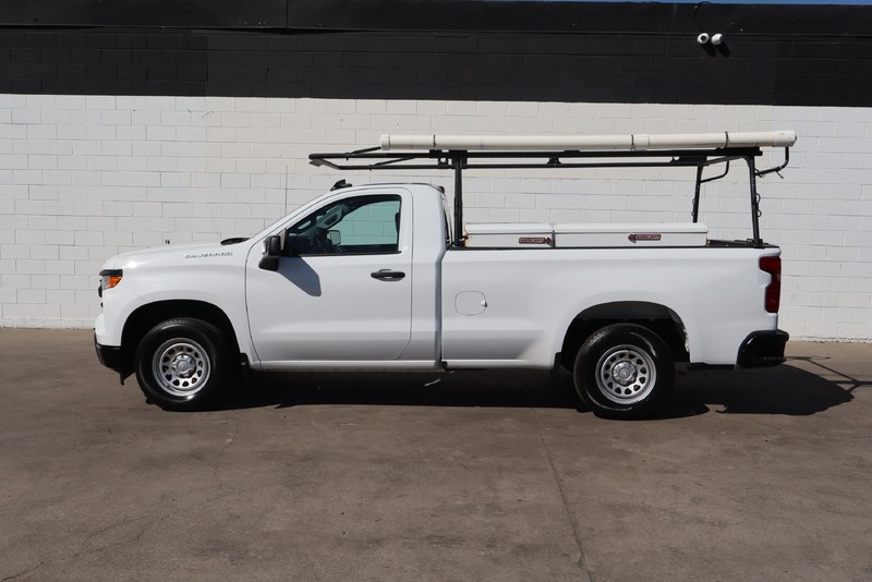 Chevrolet Silverado 1500 Vehicle Full-screen Gallery Image 10