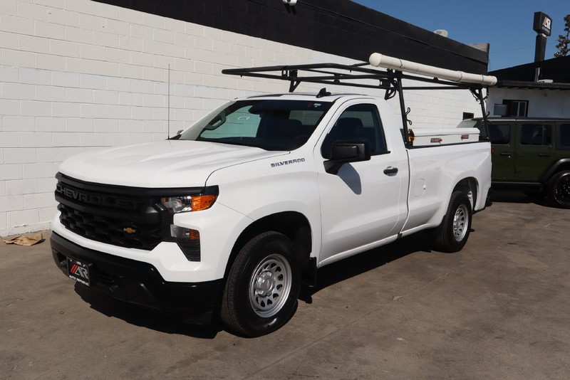 Chevrolet Silverado 1500 Vehicle Full-screen Gallery Image 11