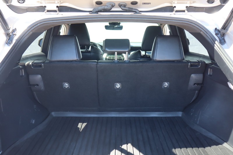 Toyota Venza Vehicle Full-screen Gallery Image 08