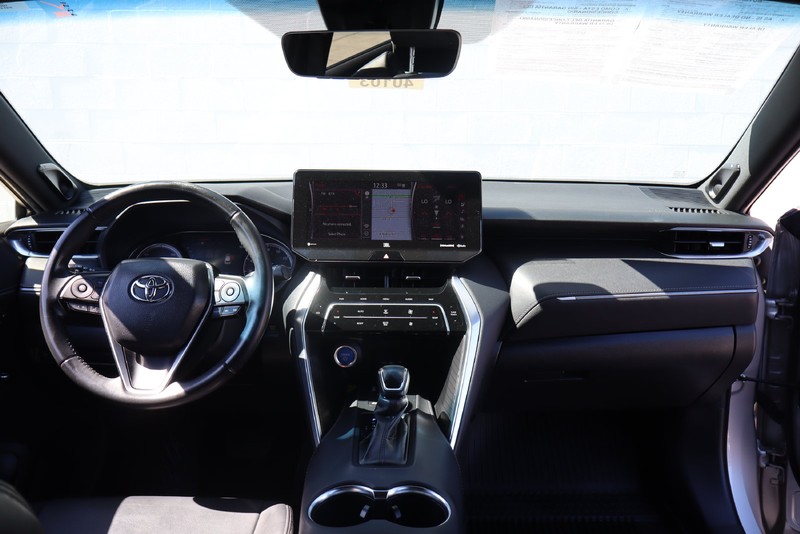 Toyota Venza Vehicle Full-screen Gallery Image 22