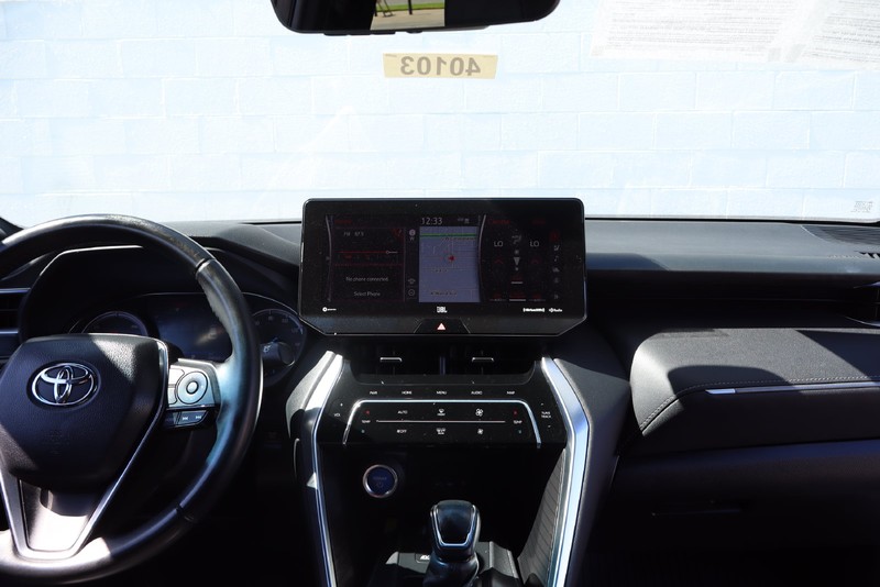 Toyota Venza Vehicle Full-screen Gallery Image 27