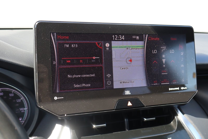 Toyota Venza Vehicle Full-screen Gallery Image 28