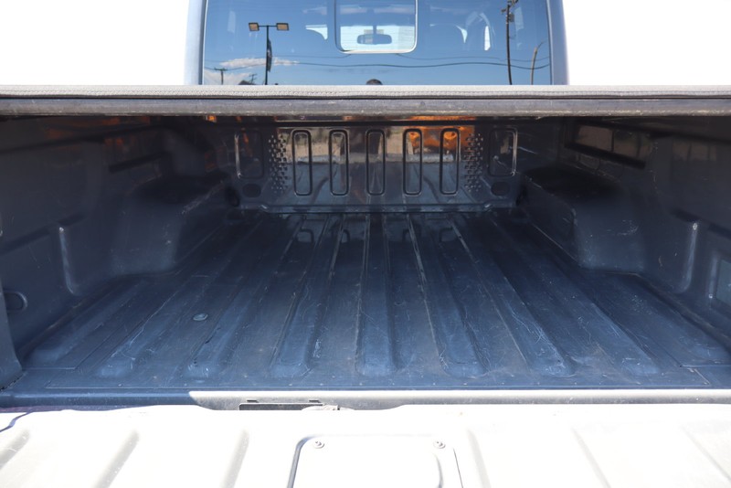 Jeep Gladiator Vehicle Full-screen Gallery Image 08