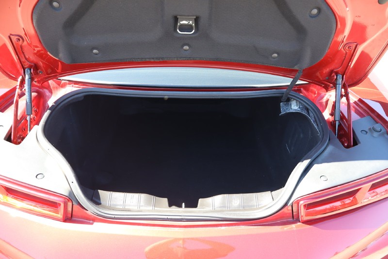 Chevrolet Camaro Vehicle Full-screen Gallery Image 08