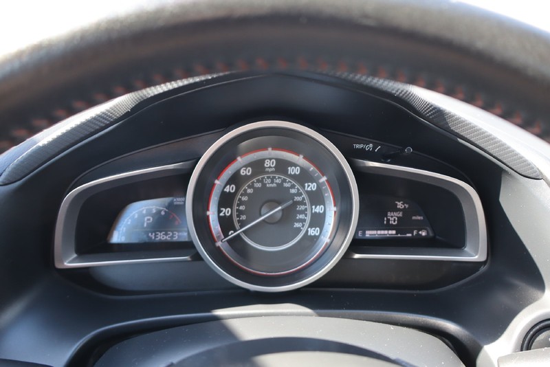 Mazda Mazda3 Hatchback Vehicle Full-screen Gallery Image 22