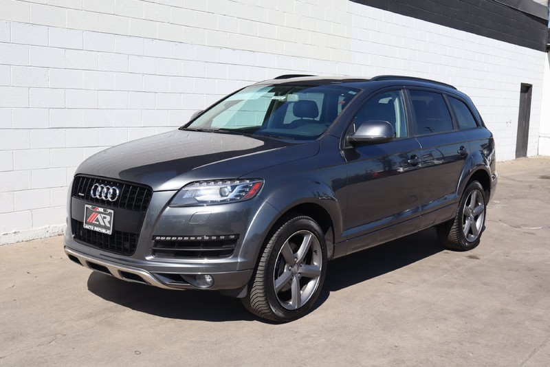Audi Q7 Vehicle Full-screen Gallery Image 14