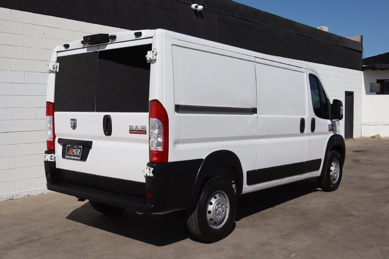 Ram ProMaster Cargo Van Vehicle Full-screen Gallery Image 05