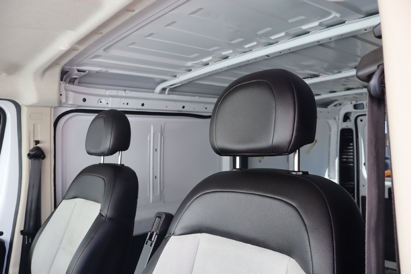 Ram ProMaster Cargo Van Vehicle Full-screen Gallery Image 18