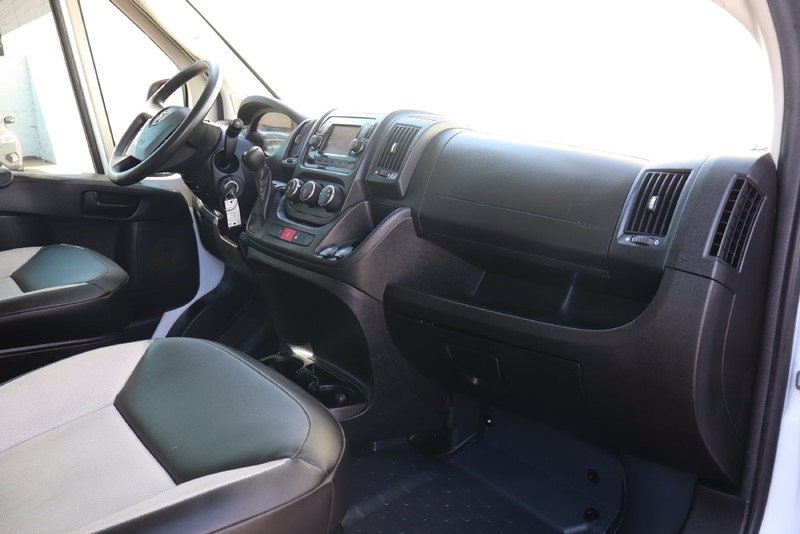 Ram ProMaster Cargo Van Vehicle Full-screen Gallery Image 19