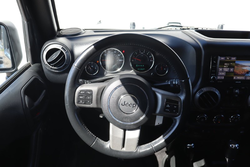 Jeep Wrangler Unlimited Vehicle Full-screen Gallery Image 27