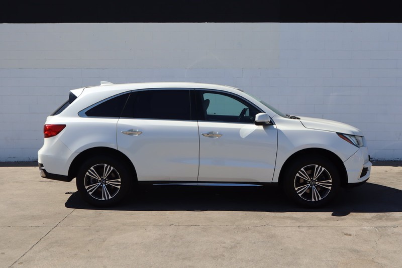 Acura MDX Vehicle Full-screen Gallery Image 04