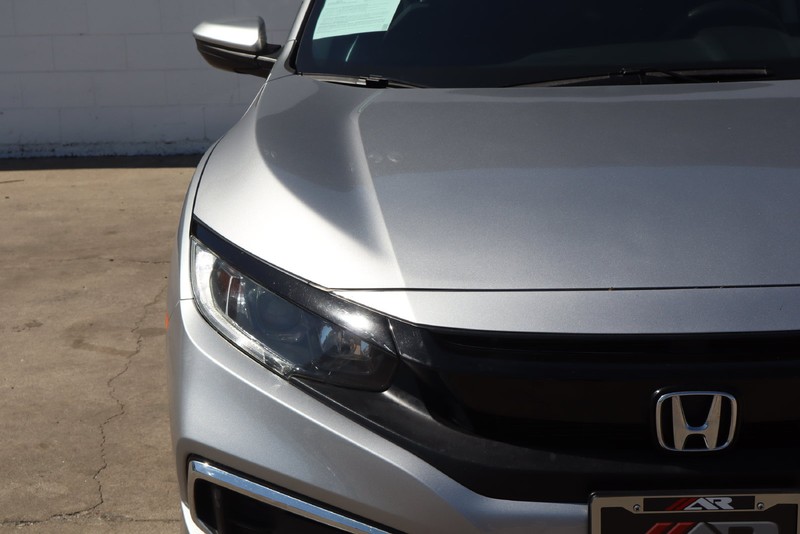 Honda Civic Sedan Vehicle Full-screen Gallery Image 03