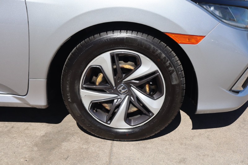 Honda Civic Sedan Vehicle Full-screen Gallery Image 13