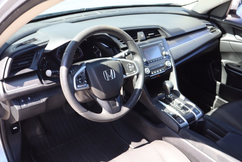 Honda Civic Sedan Vehicle Full-screen Gallery Image 15