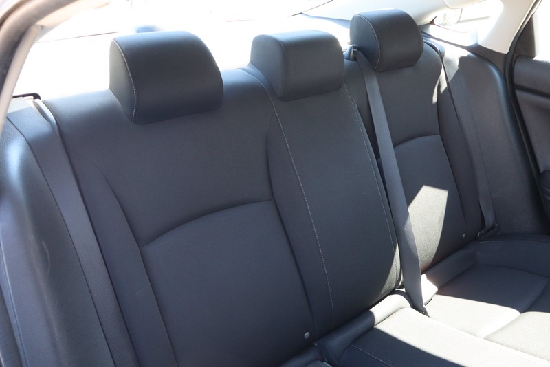 Honda Civic Sedan Vehicle Full-screen Gallery Image 20