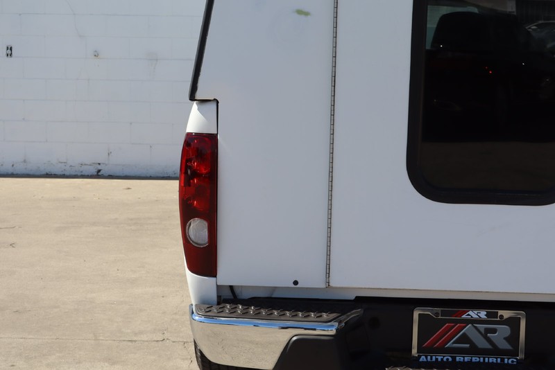 Chevrolet Colorado Vehicle Full-screen Gallery Image 07