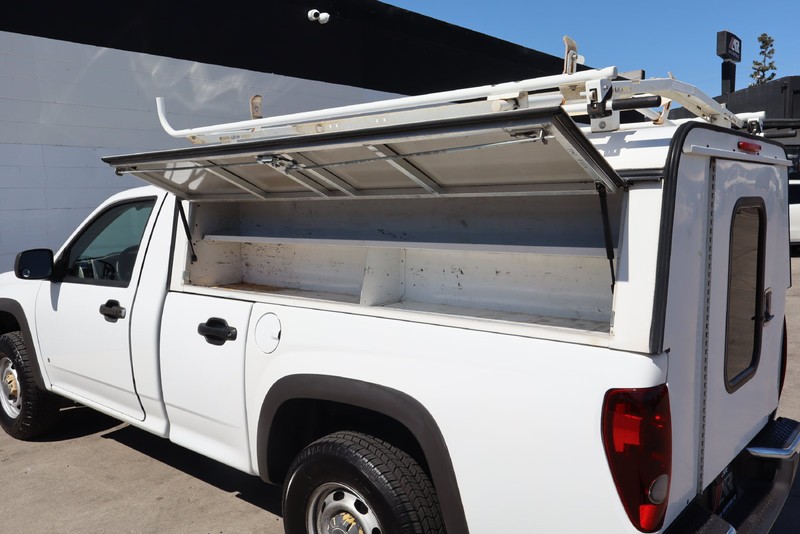 Chevrolet Colorado Vehicle Full-screen Gallery Image 12