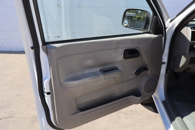 Chevrolet Colorado Vehicle Full-screen Gallery Image 15