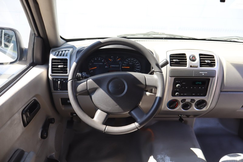 Chevrolet Colorado Vehicle Full-screen Gallery Image 22