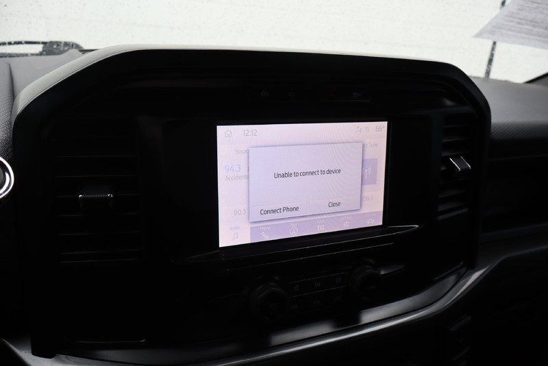 Ford F-150 Vehicle Full-screen Gallery Image 25