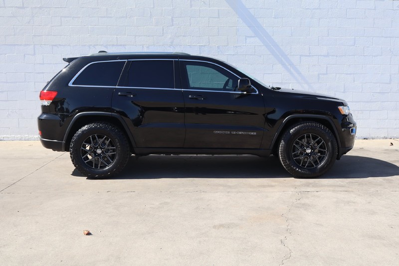 Jeep Grand Cherokee Vehicle Full-screen Gallery Image 04