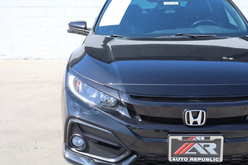 Honda Civic Hatchback Vehicle Full-screen Gallery Image 03