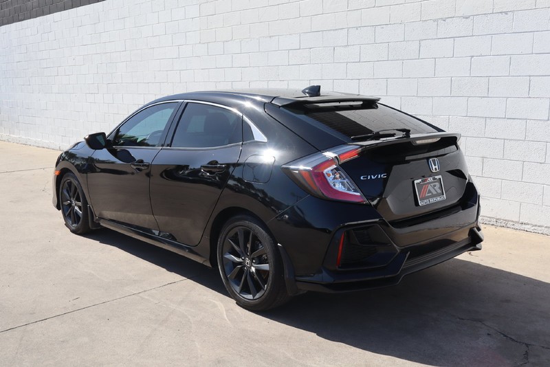 Honda Civic Hatchback Vehicle Full-screen Gallery Image 09