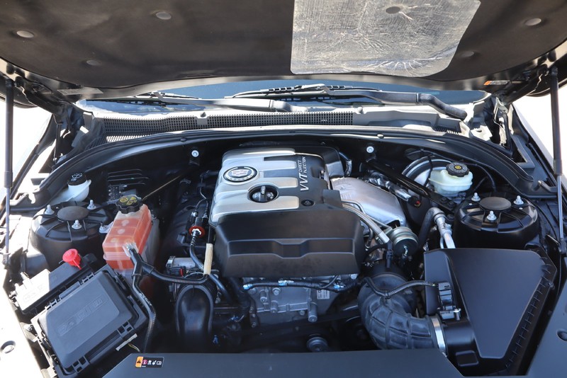 Cadillac ATS Vehicle Full-screen Gallery Image 13