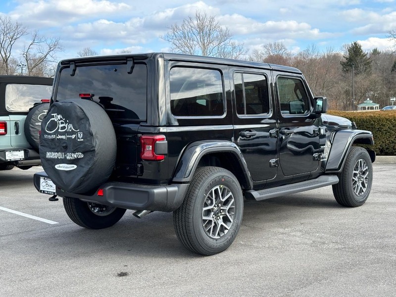 Jeep Wrangler Vehicle Image 03