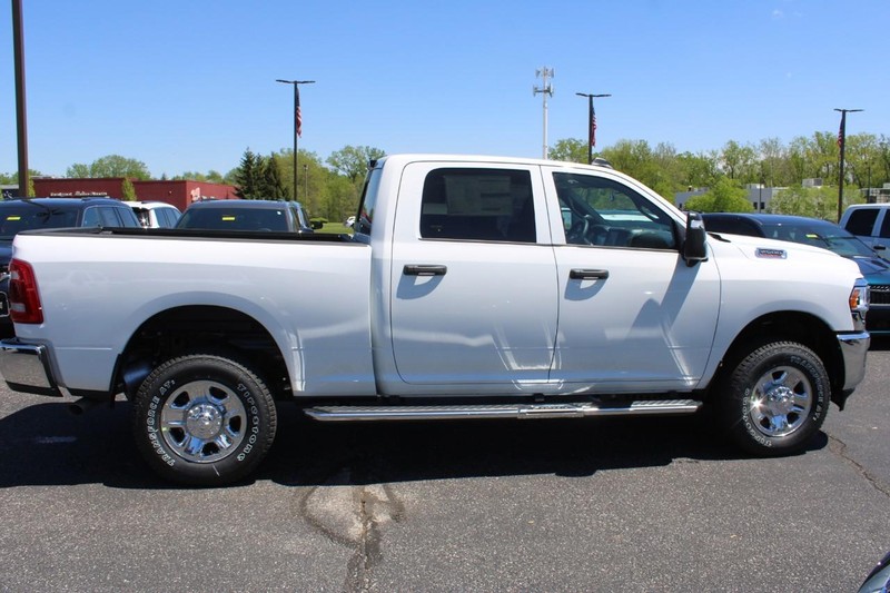 Ram 2500 Vehicle Image 02