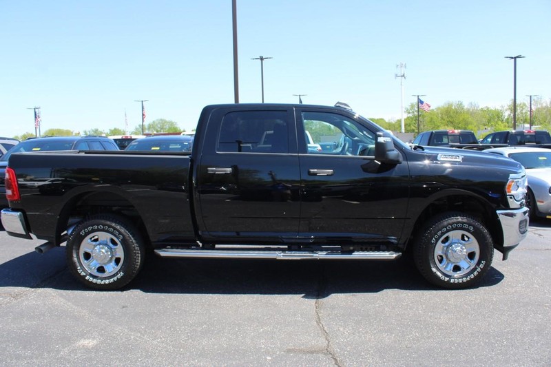 Ram 2500 Vehicle Image 02