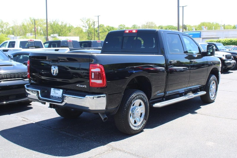 Ram 2500 Vehicle Image 03