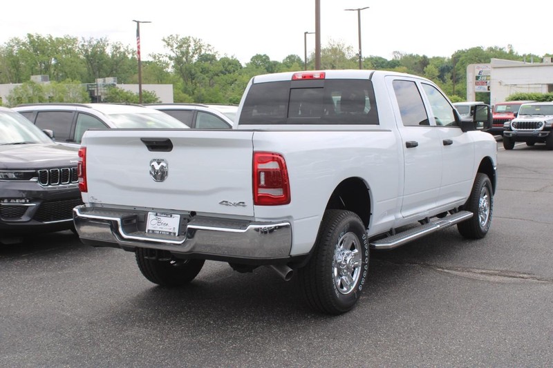 Ram 2500 Vehicle Image 03