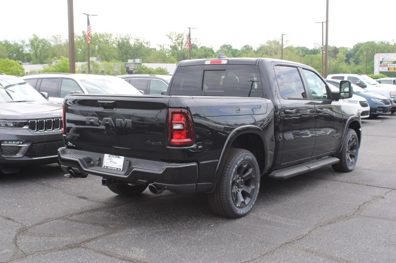 Ram 1500 Vehicle Image 03