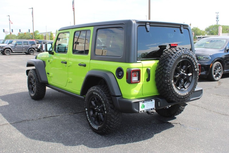 Jeep Wrangler Vehicle Image 05