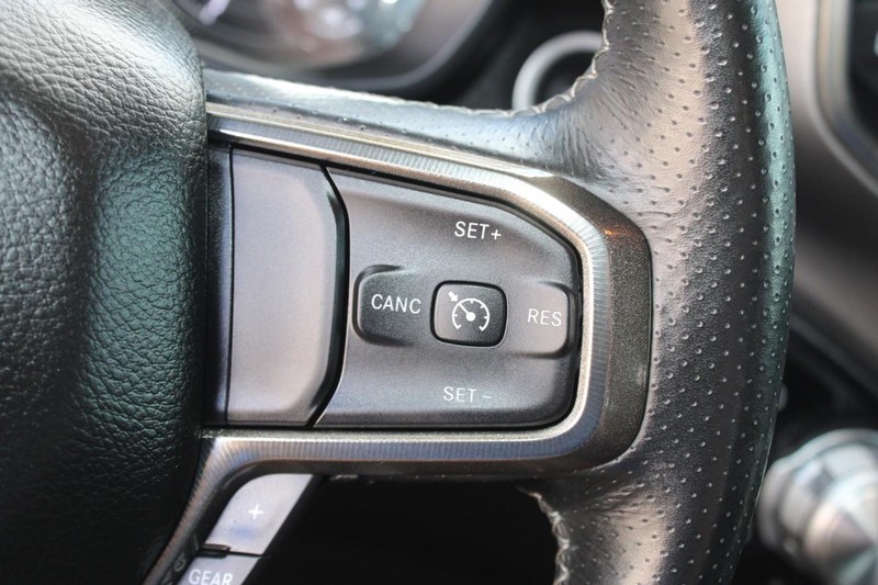 Ram 1500 Vehicle Image 14