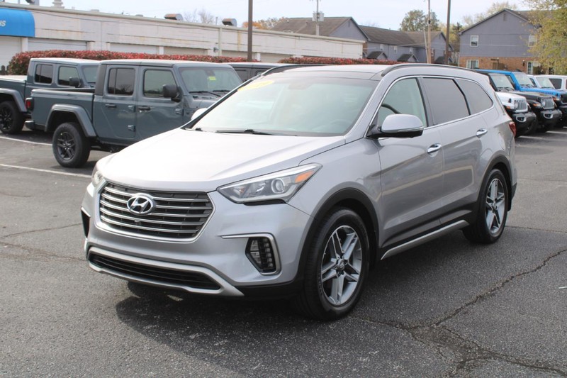 Hyundai Santa Fe XL Vehicle Image 09