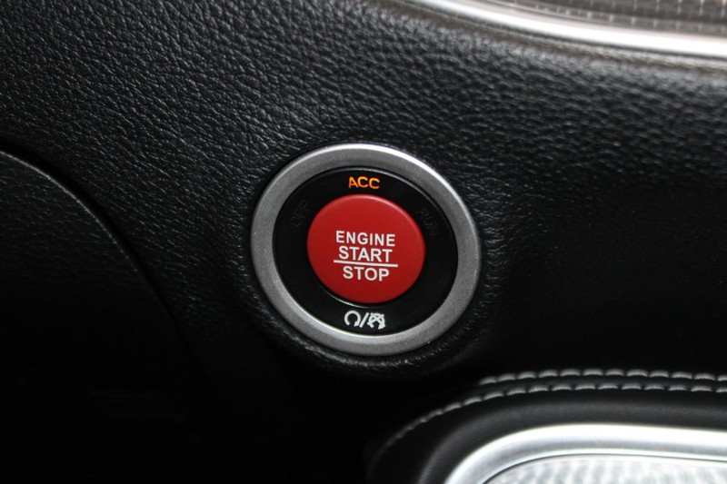 Dodge Challenger Vehicle Image 15