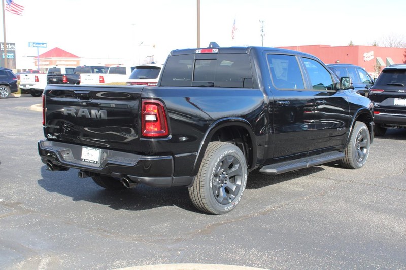 Ram 1500 Vehicle Image 03