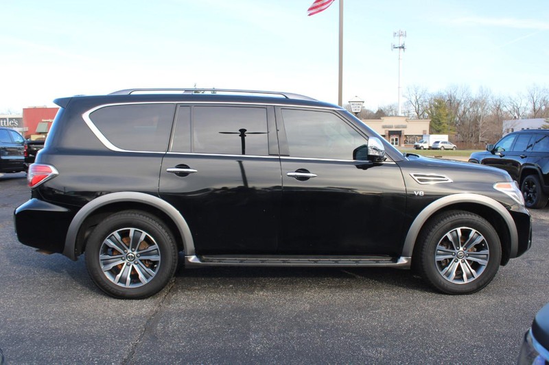 Nissan Armada Vehicle Image 02