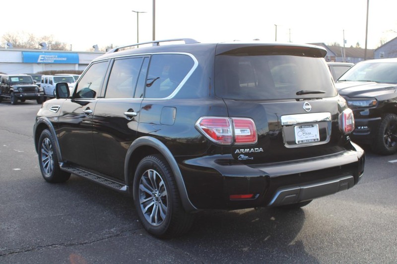 Nissan Armada Vehicle Image 05