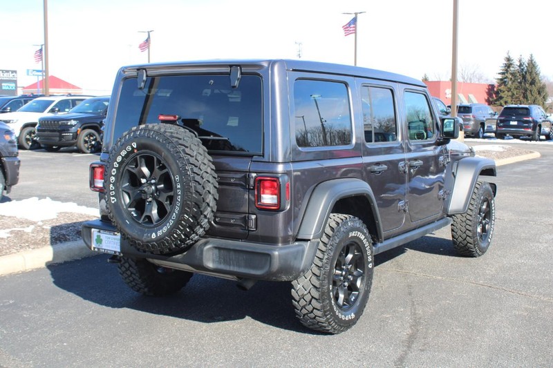 Jeep Wrangler Vehicle Image 03